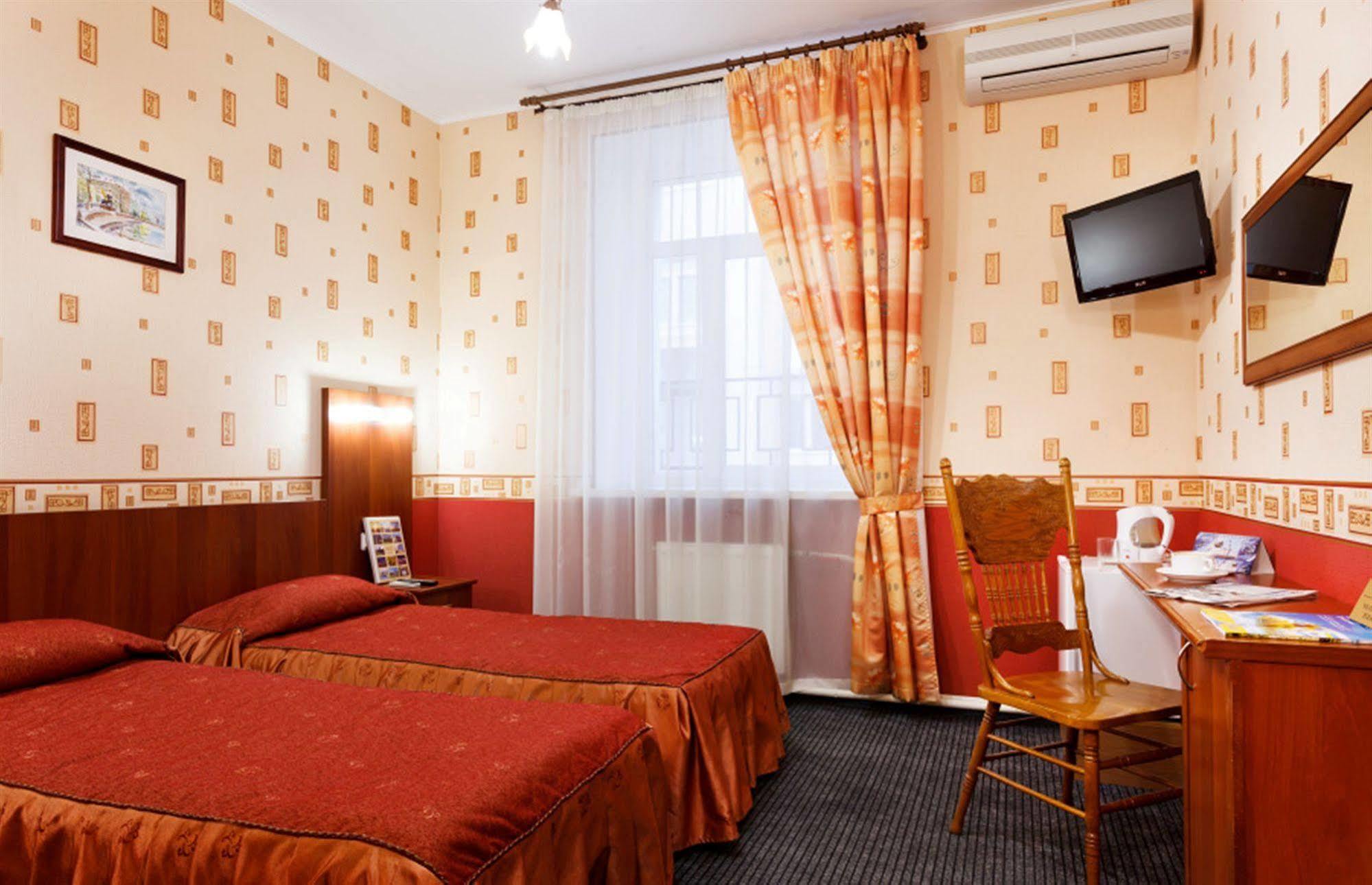 Regina Hotel Saint Petersburg Luaran gambar